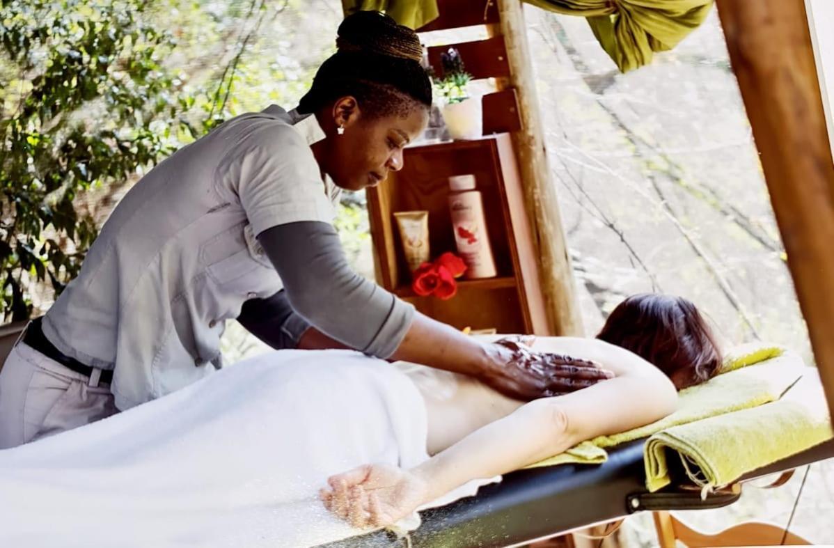 The Wild Olive Tree Camp Hotel Welverdiend  Екстериор снимка