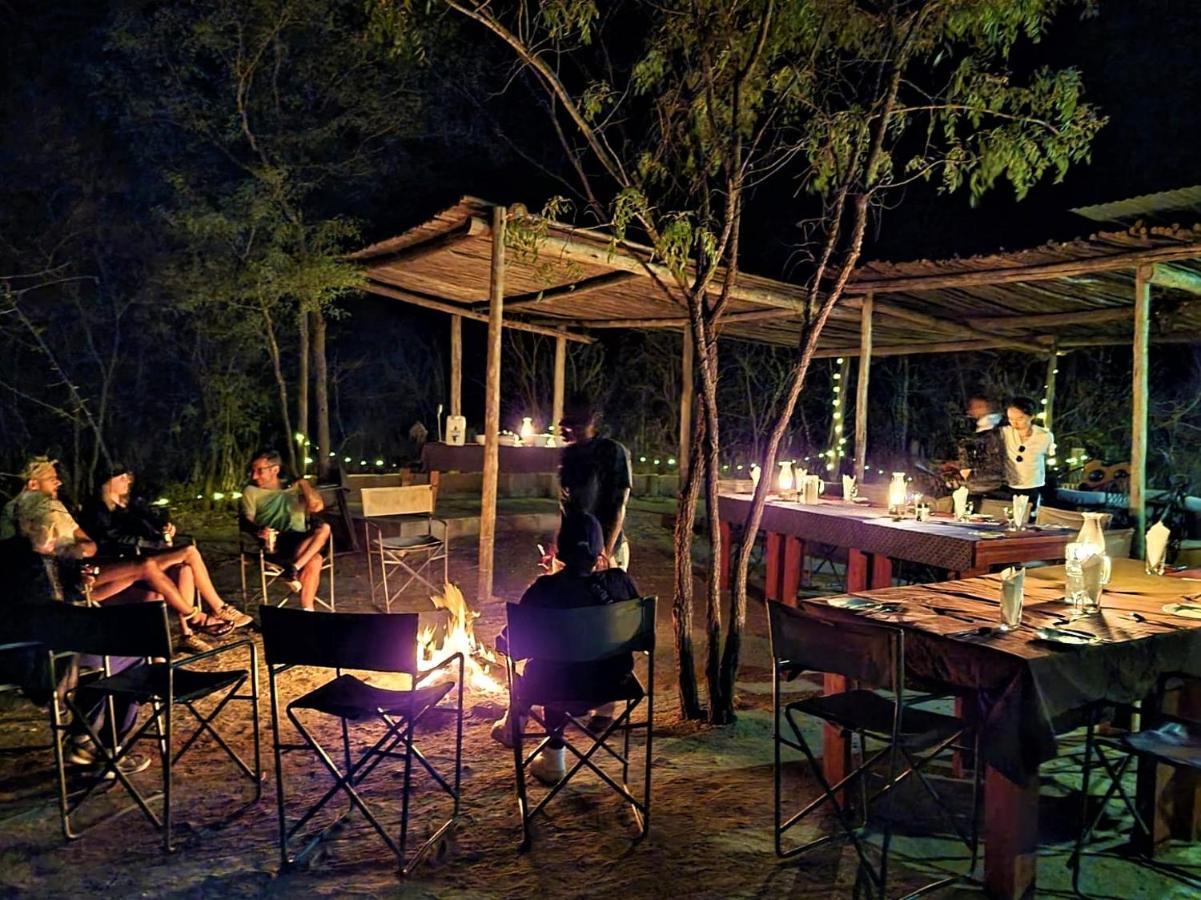 The Wild Olive Tree Camp Hotel Welverdiend  Екстериор снимка